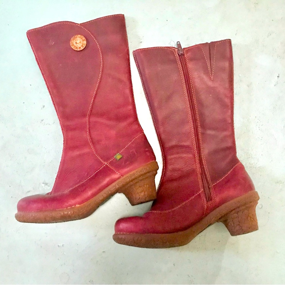 El Naturalista boots size 36